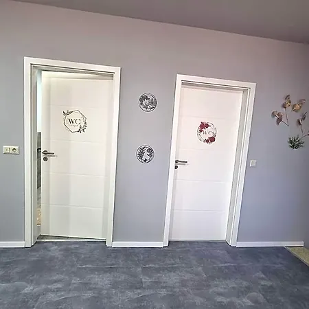 Hostel Versteckte Haus Im Haus Rauschenberg