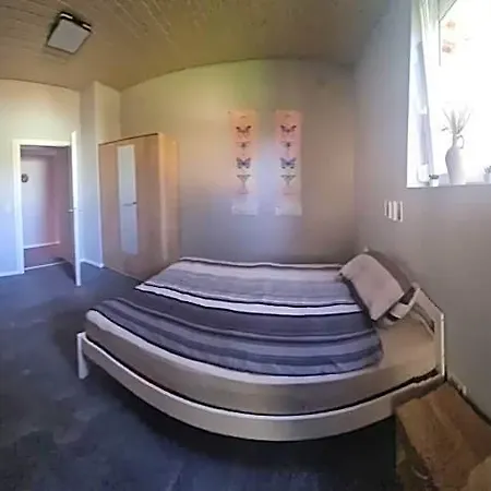 Versteckte Haus Im Haus Hostel *