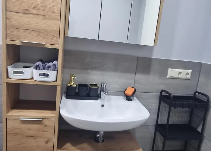 Versteckte Haus Im Haus * Rauschenberg