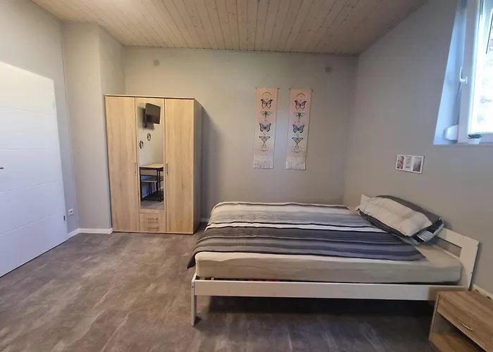 Hostel Versteckte Haus Im Haus *